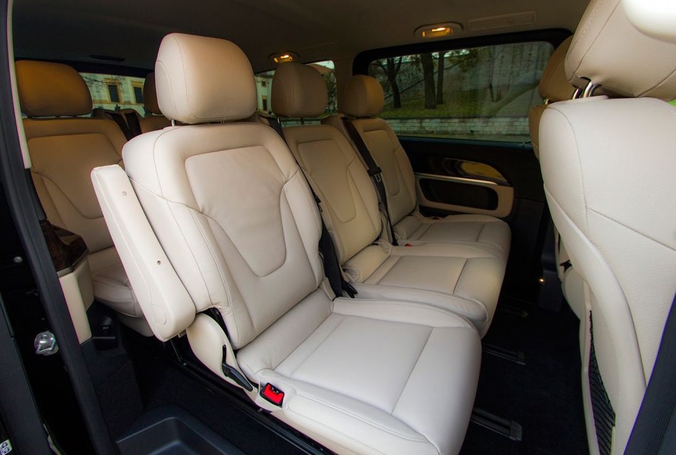 V-Class rear seating